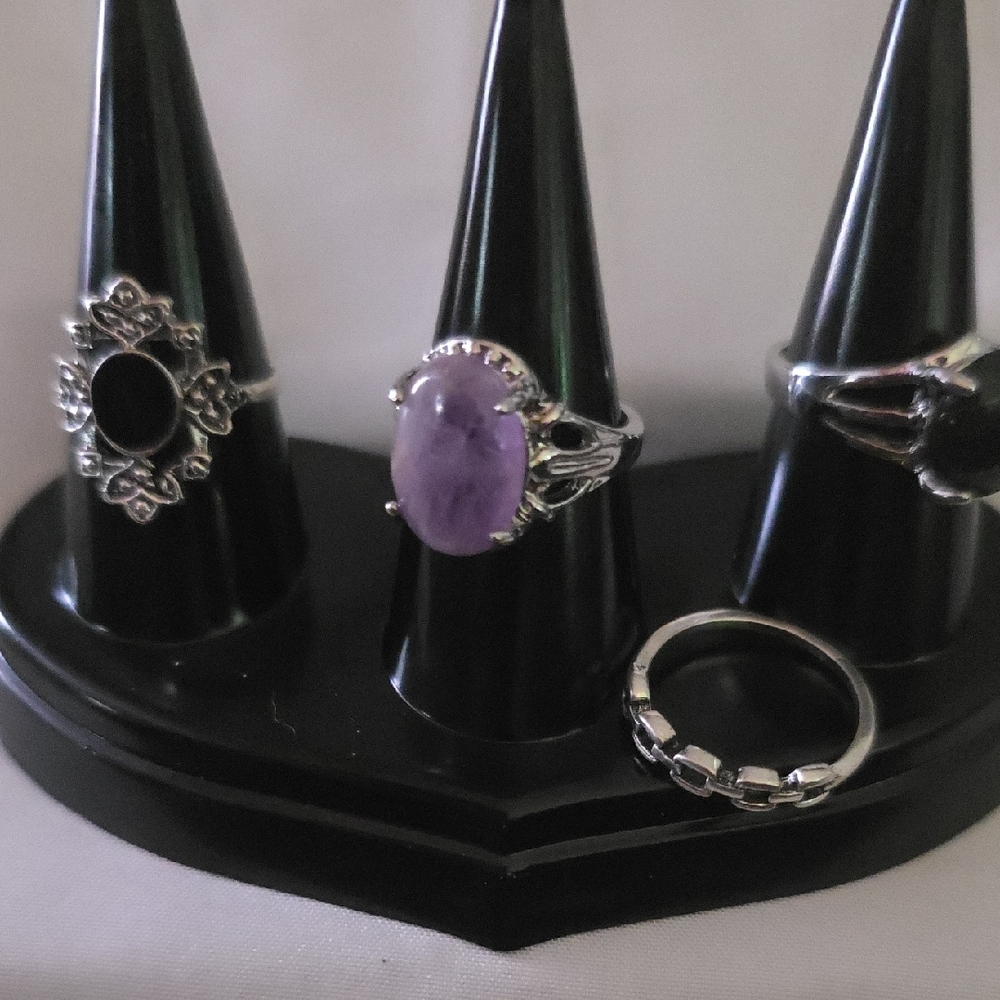 Elegant Silver and Purple Women's Ring Set Size 6, 4 Rings!